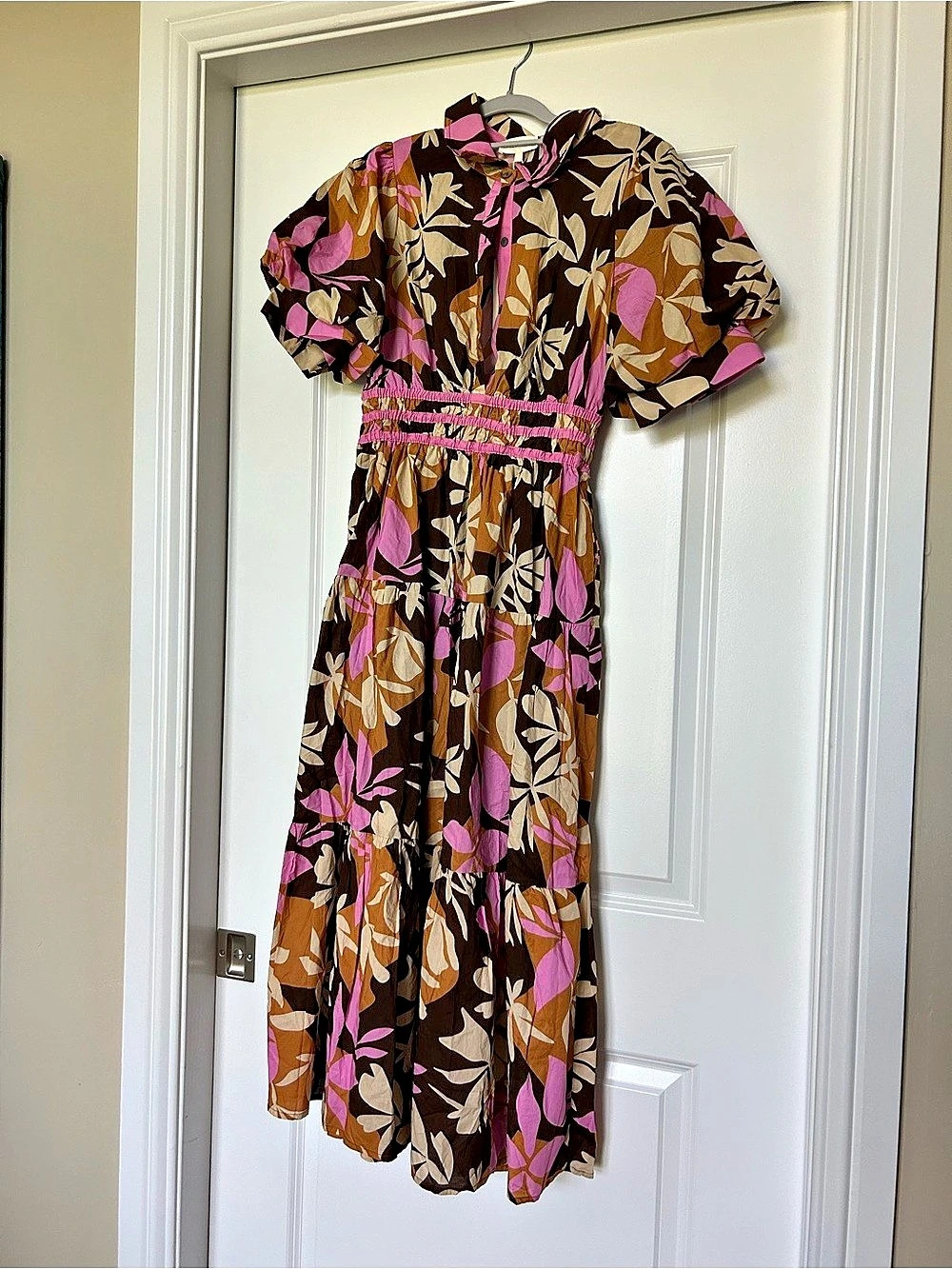 entro Floral Maxi Dress in Brown & Pink NWT Large